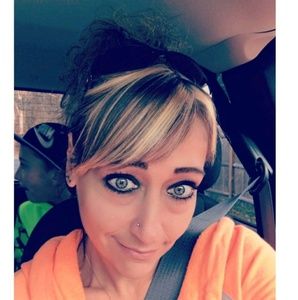 Meet your Posher, Stacey